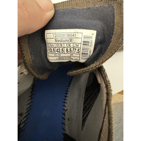 Brooks‎ Levitate 4 Shoes Women's 10.5 Green Pink Athletic Running Sneaker Flawed - Picture 8 of 8